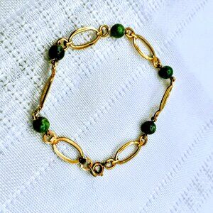Krementz 14k gold filled bracelet with Jadeite stone 1960ses